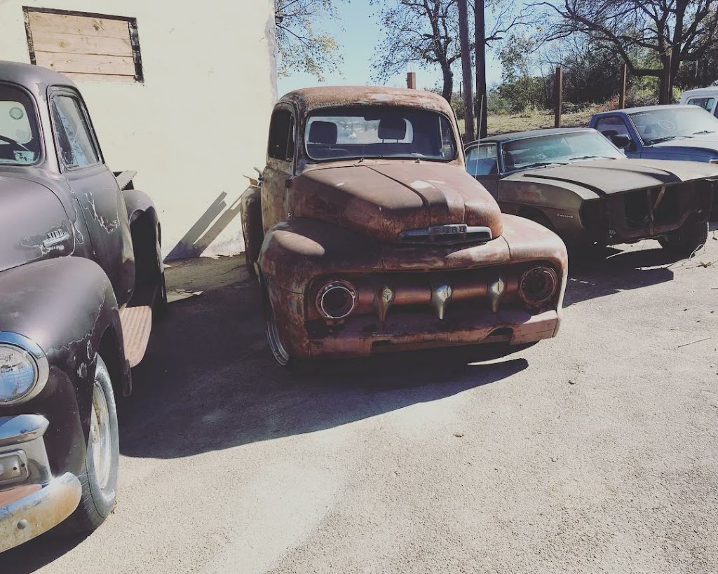 Texas Classics and Customs | 711 Palo Pinto St, Weatherford, TX 76086, USA | Phone: (817) 550-7474