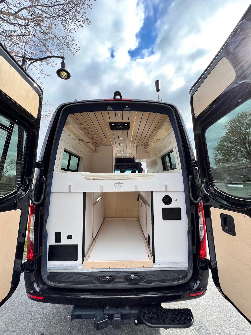 Interstate Vans | 44 Old Tyng Rd Unit 2, Tyngsborough, MA 01879, USA | Phone: (617) 733-8914