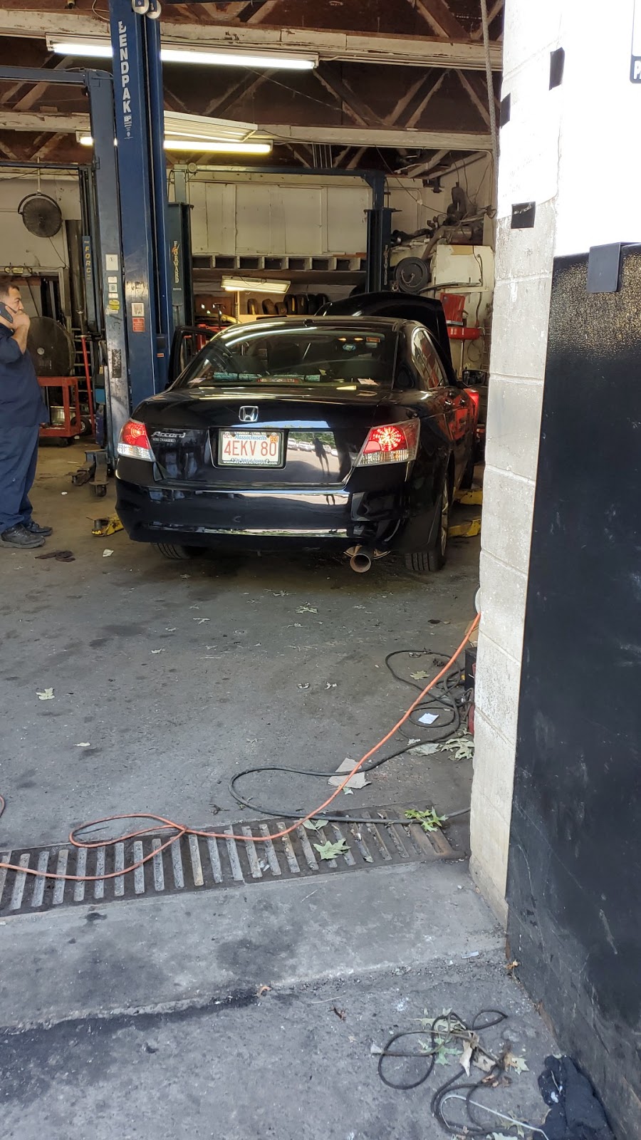 Diaz Auto Repair | 131 Linden St, Waltham, MA 02452, USA | Phone: (781) 209-0828