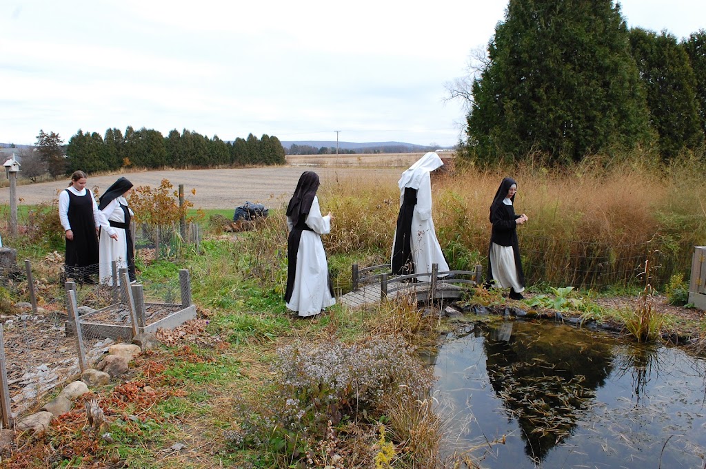 Valley of Our Lady Monastery | E11096 Yanke Dr, Prairie Du Sac, WI 53578, USA | Phone: (608) 643-3520