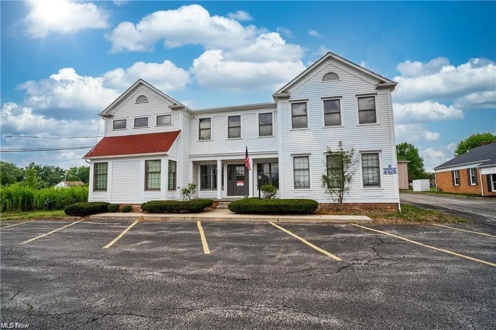 The Trauma Therapy Company | front door, 8440 Market St Suite 200, Youngstown, OH 44512, USA | Phone: (234) 600-8200