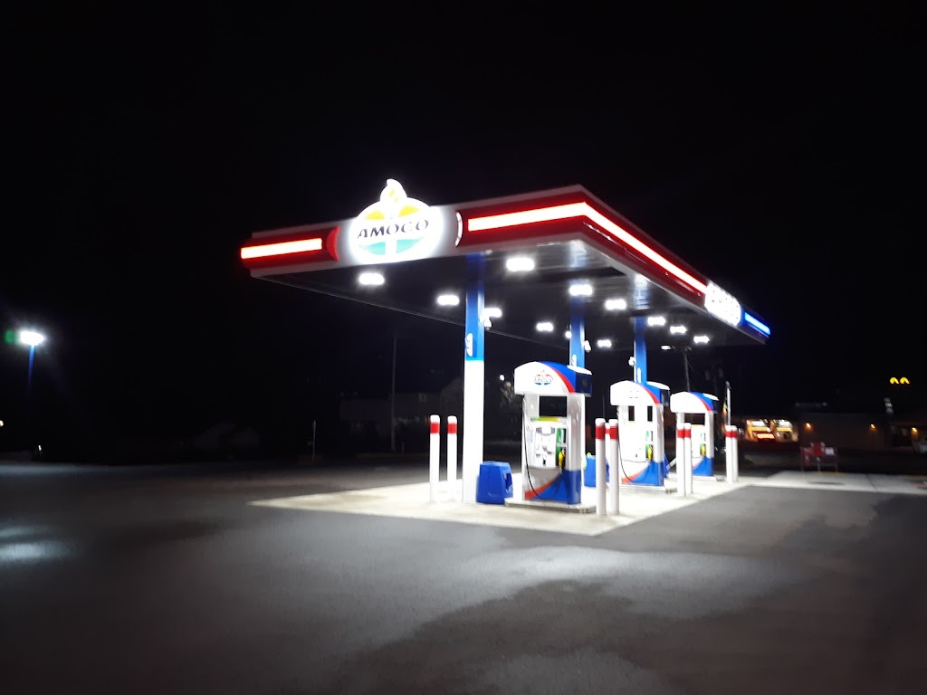 Amoco | 527 Linn St, Baraboo, WI 53913, USA | Phone: (608) 448-4162