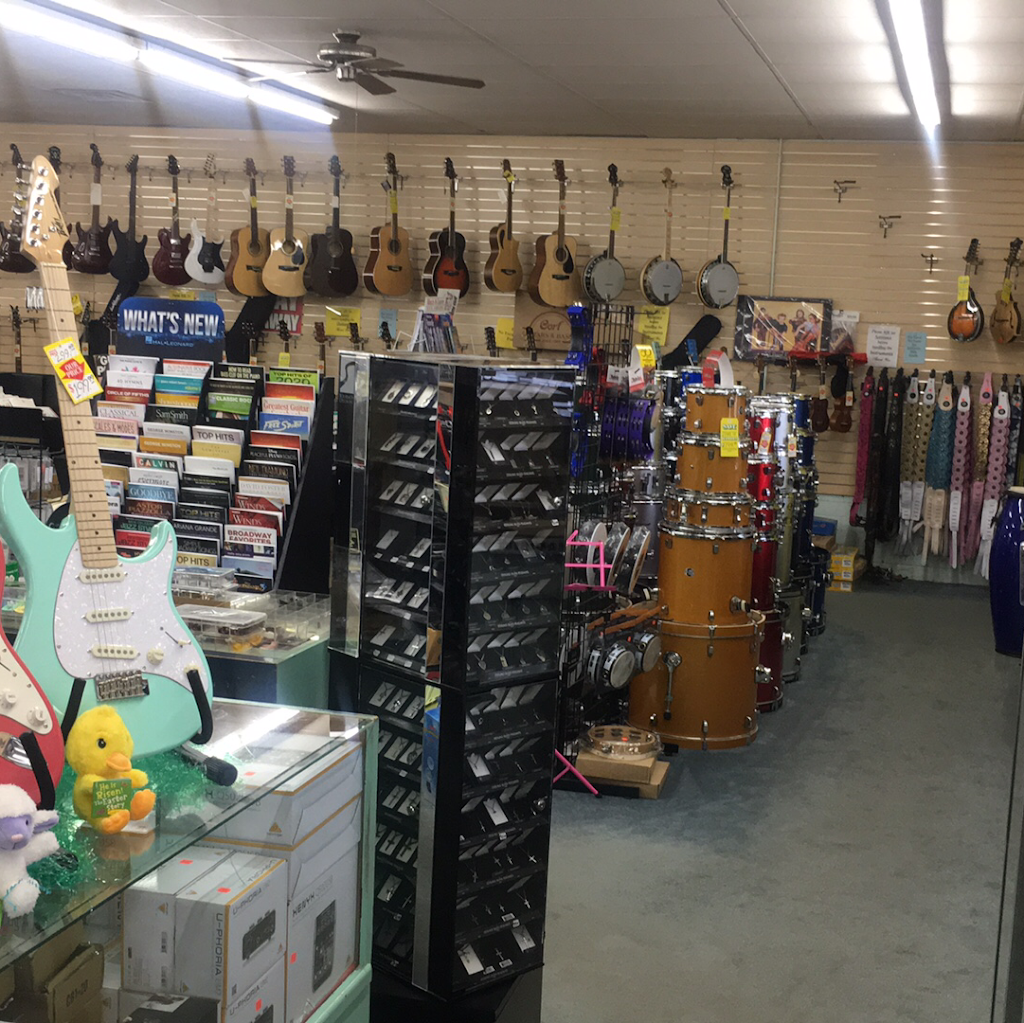 Hills Music Shoppe Inc | 51 US-158 BYP, Henderson, NC 27537, USA | Phone: (252) 492-4116