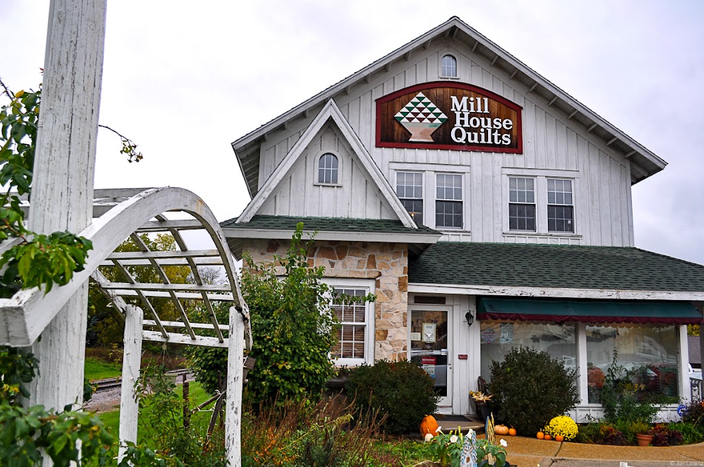 Mill House Quilts | 100 Baker St, Waunakee, WI 53597 | Phone: (608) 849-6473