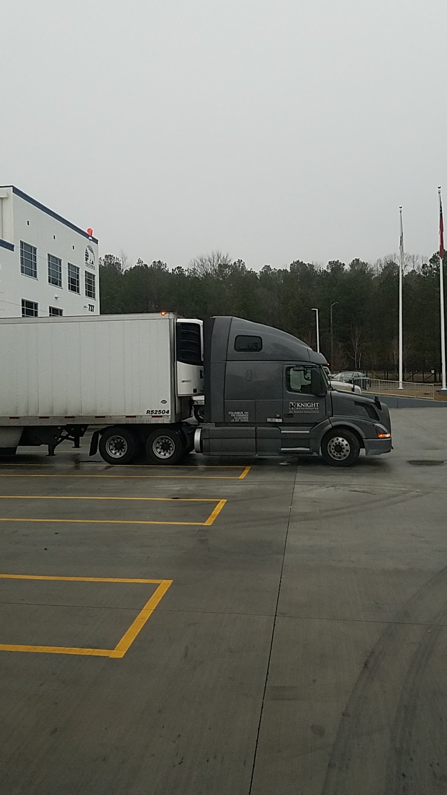 Lineage Logistics | 737 Douglas Hills Rd, Lithia Springs, GA 30122, USA | Phone: (470) 632-4600