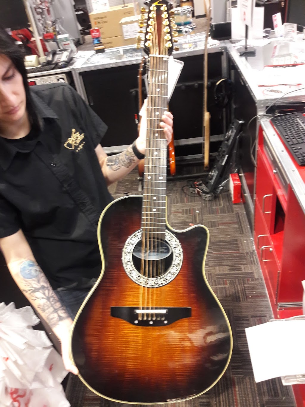 Guitar Center | 1241 S Lone Hill Ave, Glendora, CA 91740, USA | Phone: (626) 967-7911