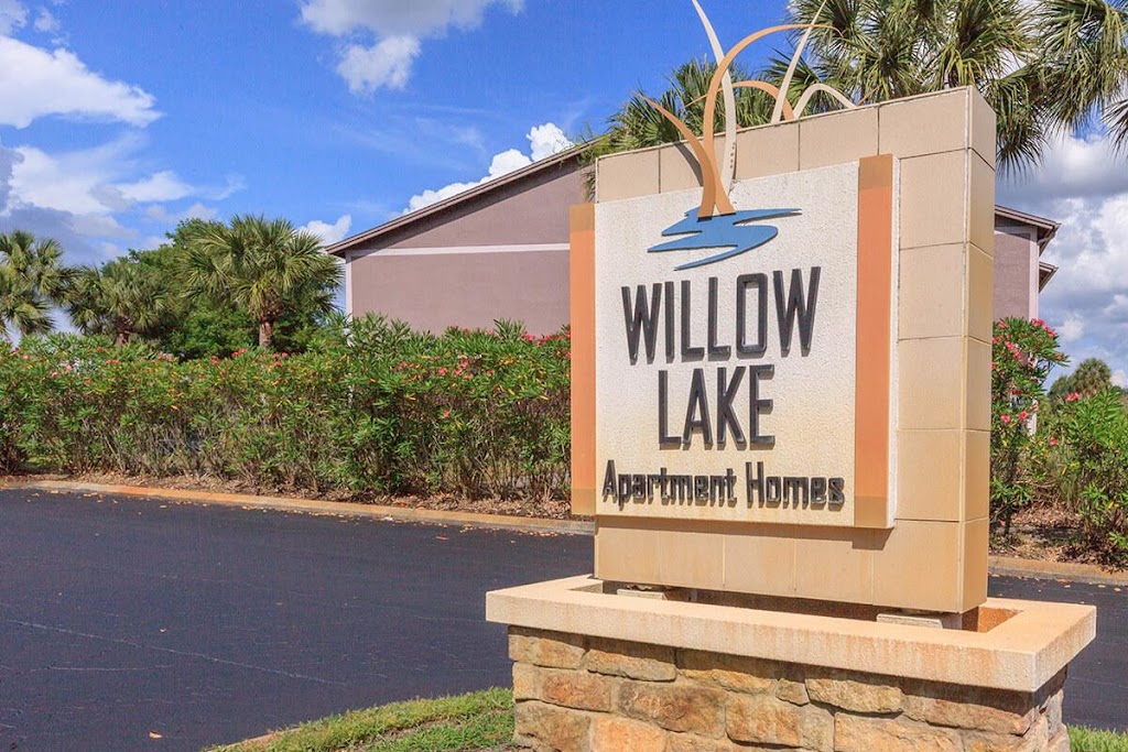 Willow Lake Crossing | 26675 Players Cir, Lutz, FL 33559, USA | Phone: (813) 579-1070