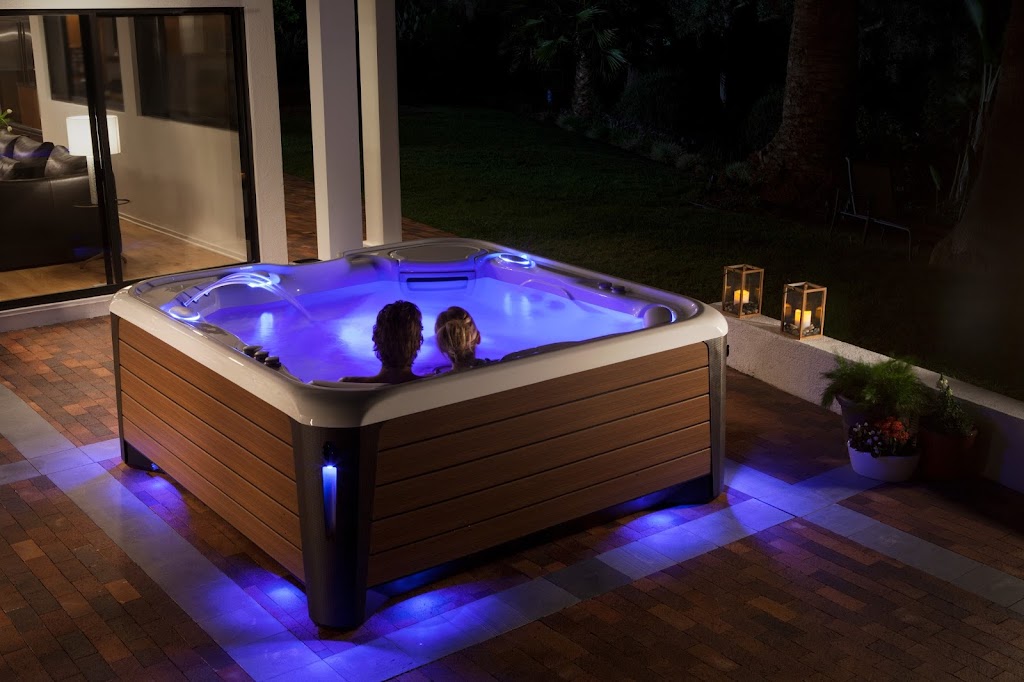 Texas Hot Tub Company | 1419 TX-114 #400, Grapevine, TX 76051, USA | Phone: (817) 587-8436