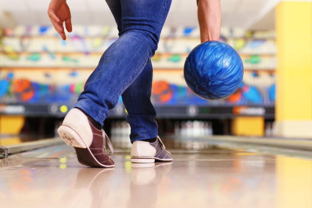 Papio Bowl | 204 E Lincoln St, Papillion, NE 68046, USA | Phone: (402) 339-3266