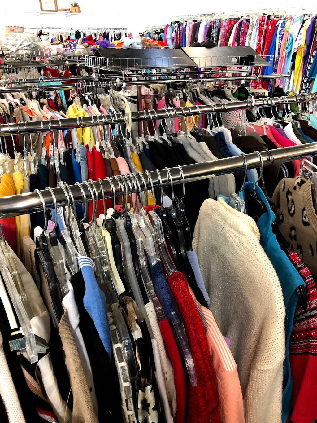 Triad Goodwill Store & Donation Center | 3739 W Gate City Blvd, Greensboro, NC 27407 | Phone: (336) 294-2033