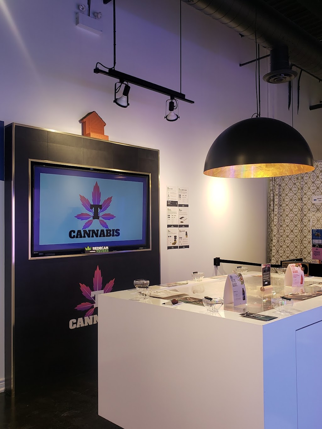 T Cannabis | 4322 Ontario St, Beamsville, ON L0R 1B5, Canada | Phone: (905) 563-5255