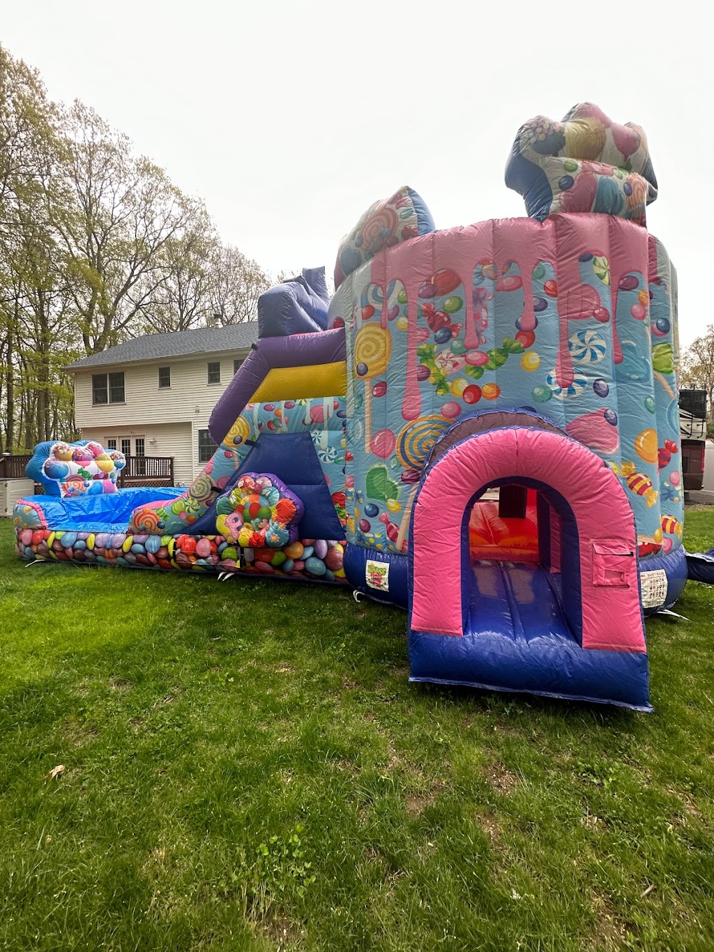 YoBounce Party Rentals | Niagara Rd, Pleasant Valley, NY 12569, USA | Phone: (845) 337-9631