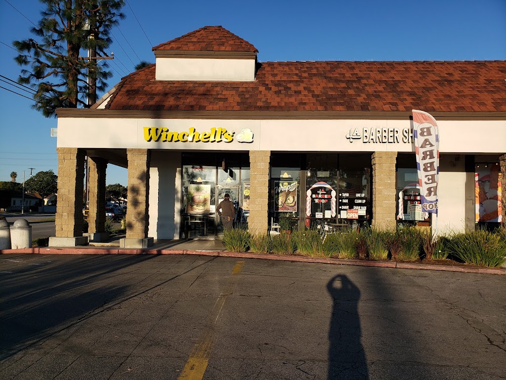 Winchells | 2727 Manhattan Beach Blvd, Redondo Beach, CA 90278, USA | Phone: (310) 536-0694