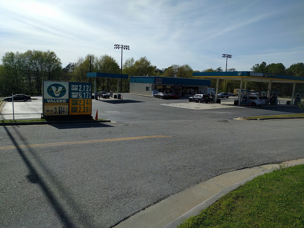 Valero | 108 E Crogan St, Lawrenceville, GA 30046, USA | Phone: (678) 226-2392