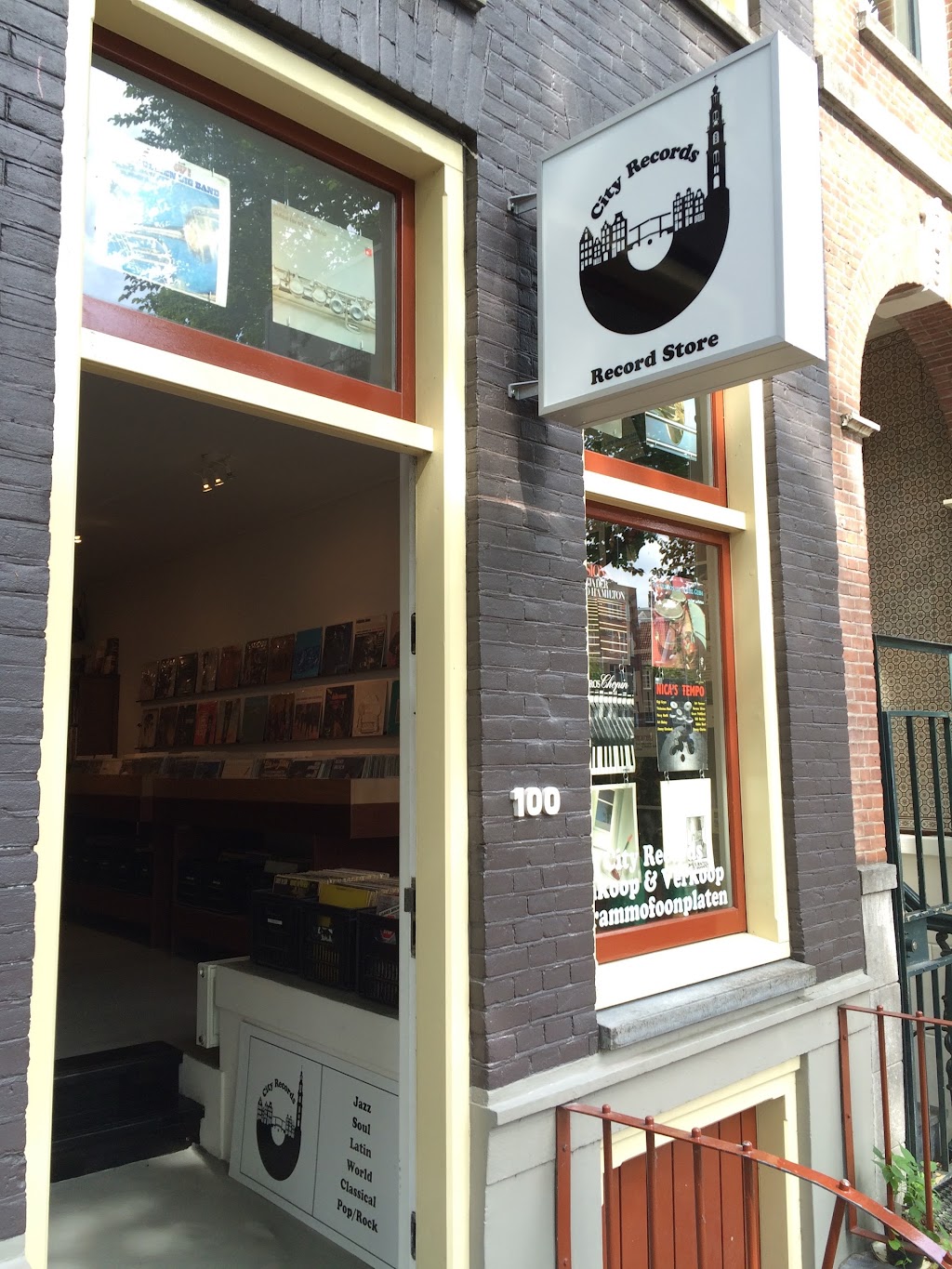 City Records - Second Hand Vinyl LPs and 45s | Geldersekade 100A, 1012 BM Amsterdam, Netherlands | Phone: 06 21218091