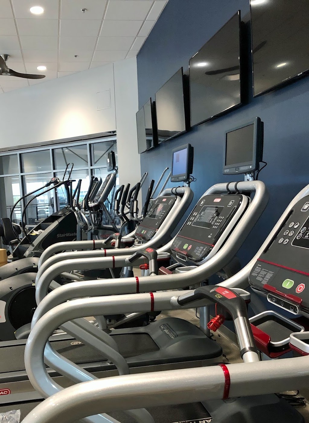 FBC Sports & Fitness Center | 1003 College Ave, Forney, TX 75126, USA | Phone: (972) 564-3357