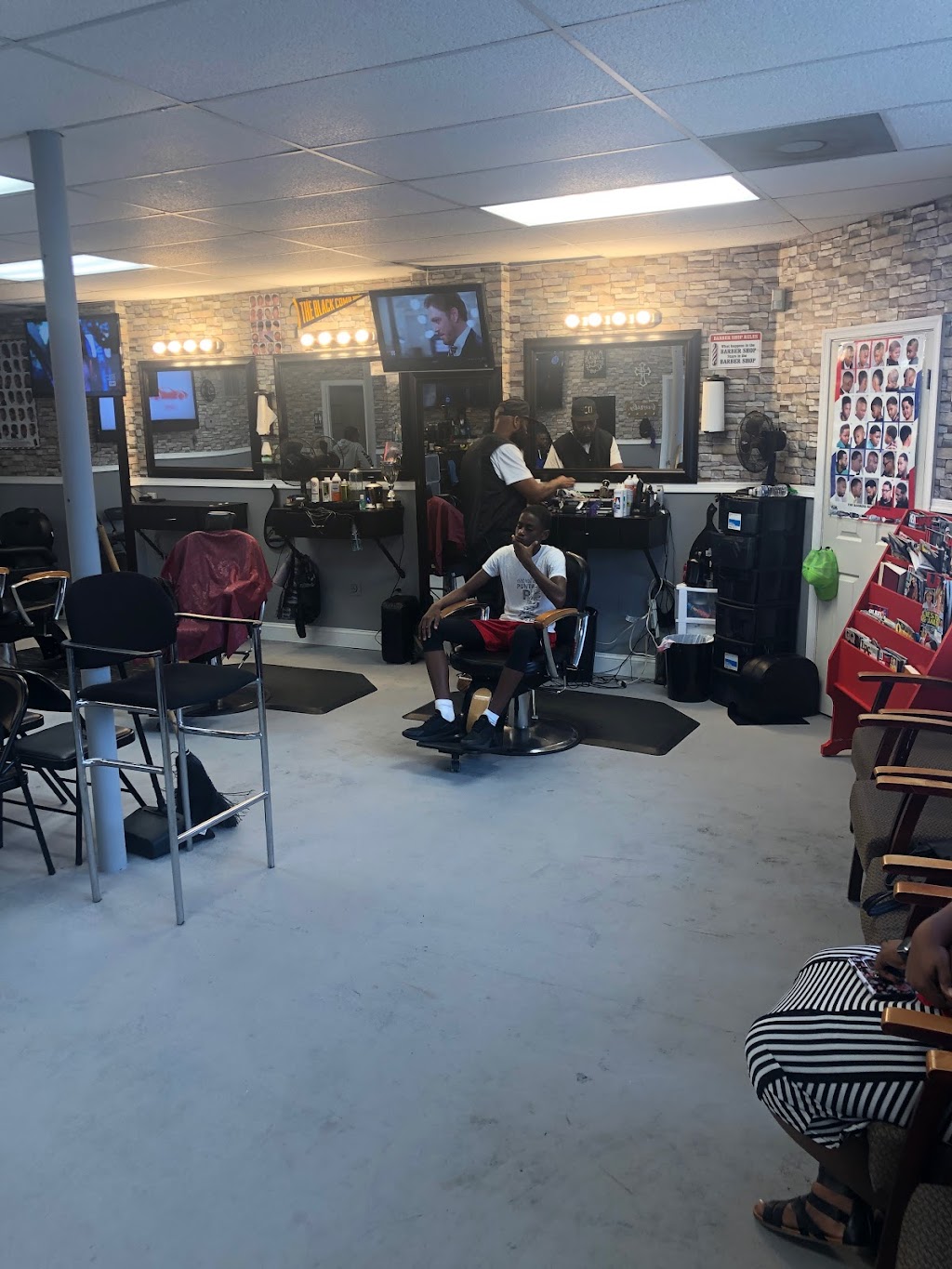 Thompsons Family & Friends/ Lattimores Barbershop | 8110 Harford Rd, Parkville, MD 21234, USA | Phone: (410) 485-1246