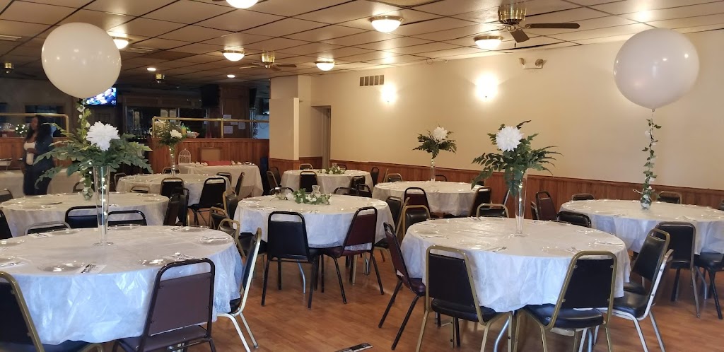 American Italian Club | 1928 Irwin St, Aliquippa, PA 15001, USA | Phone: (724) 375-3434