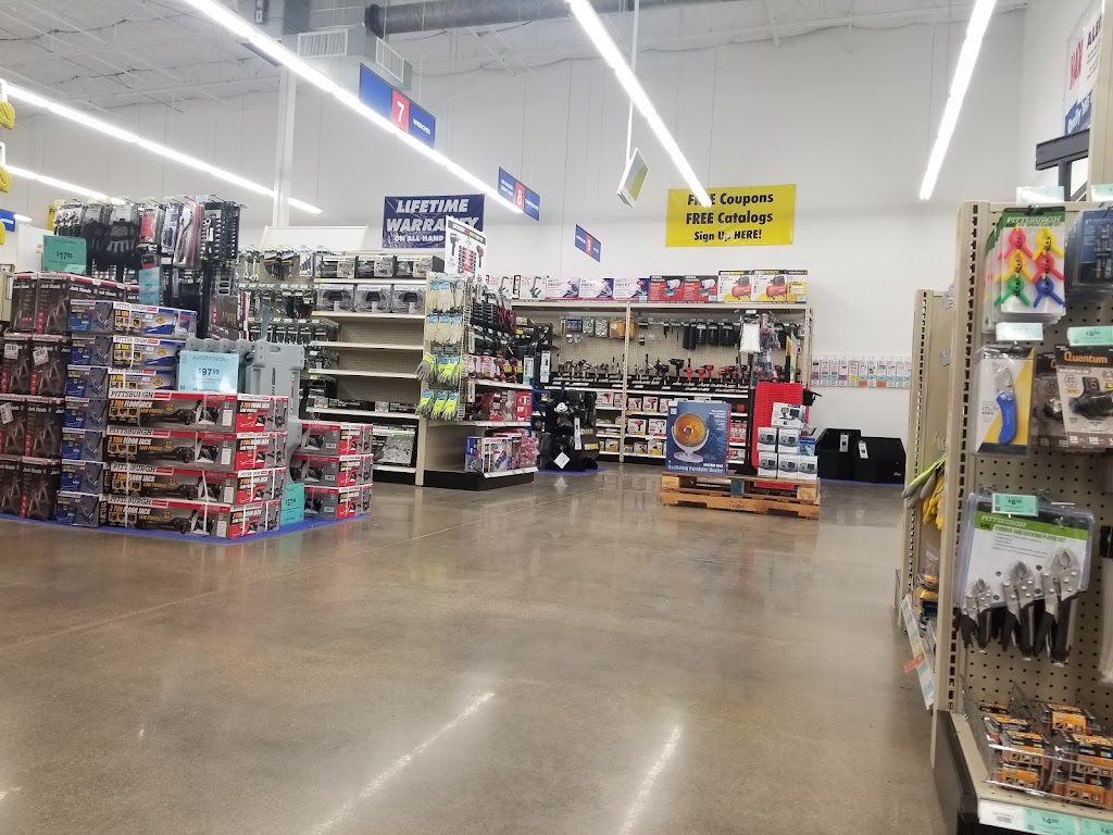 Harbor Freight Tools | 791 N Hwy 77 STE 101, Waxahachie, TX 75165, USA | Phone: (214) 433-8080