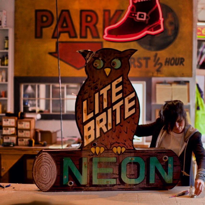 Lite Brite Neon Studio | 26 Downs St, Kingston, NY 12401, USA | Phone: (718) 855-6082