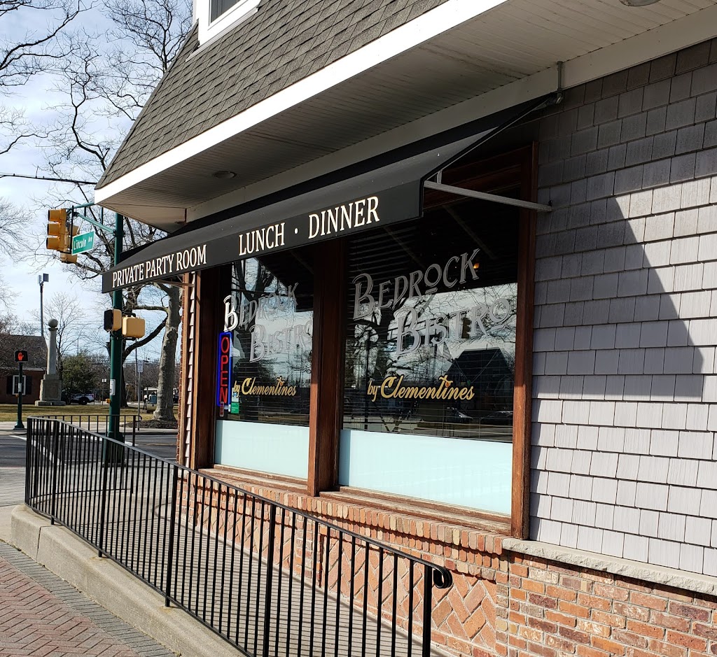 Bistro Avon Inc. | 300 Main St, Avon-By-The-Sea, NJ 07717, USA | Phone: (732) 502-4455
