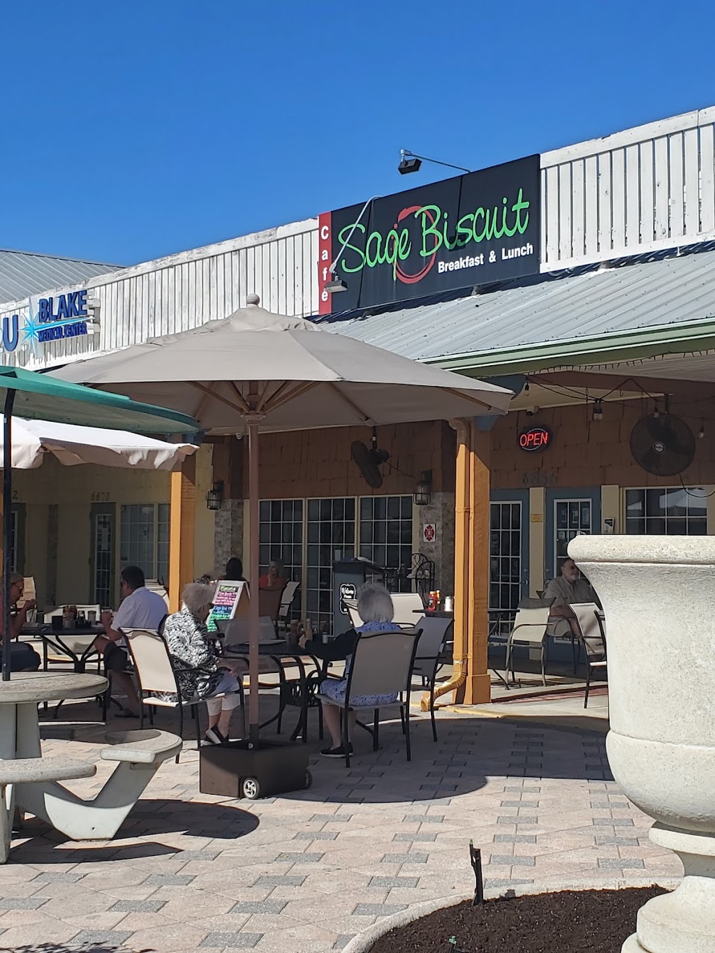 Sage Biscuit Cafe | 6656 Cortez Rd W, Bradenton, FL 34210, USA | Phone: (941) 792-3970