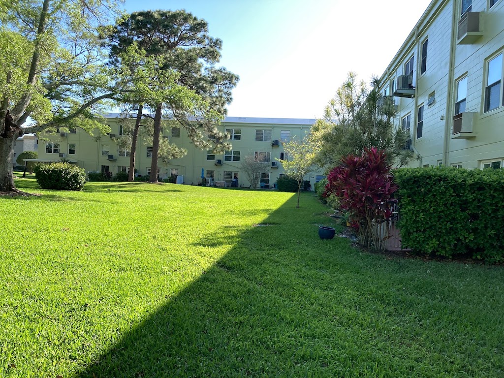 World Parkway Gardens | World Pkwy Blvd, Clearwater, FL 33763, USA | Phone: (727) 799-2734