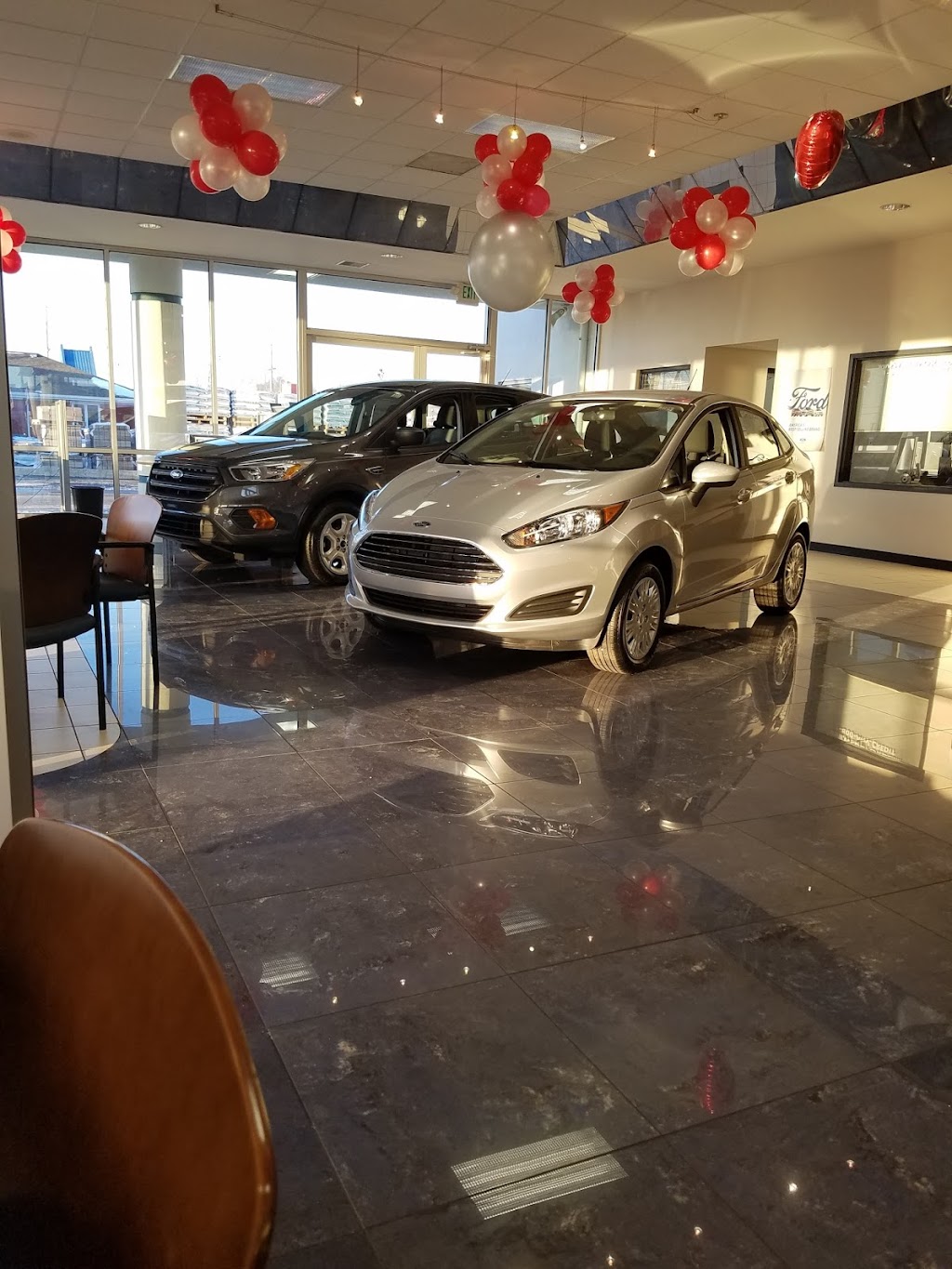 Webb Ford, Inc. | 9809 Indianapolis Blvd, Highland, IN 46322, USA | Phone: (219) 924-3400