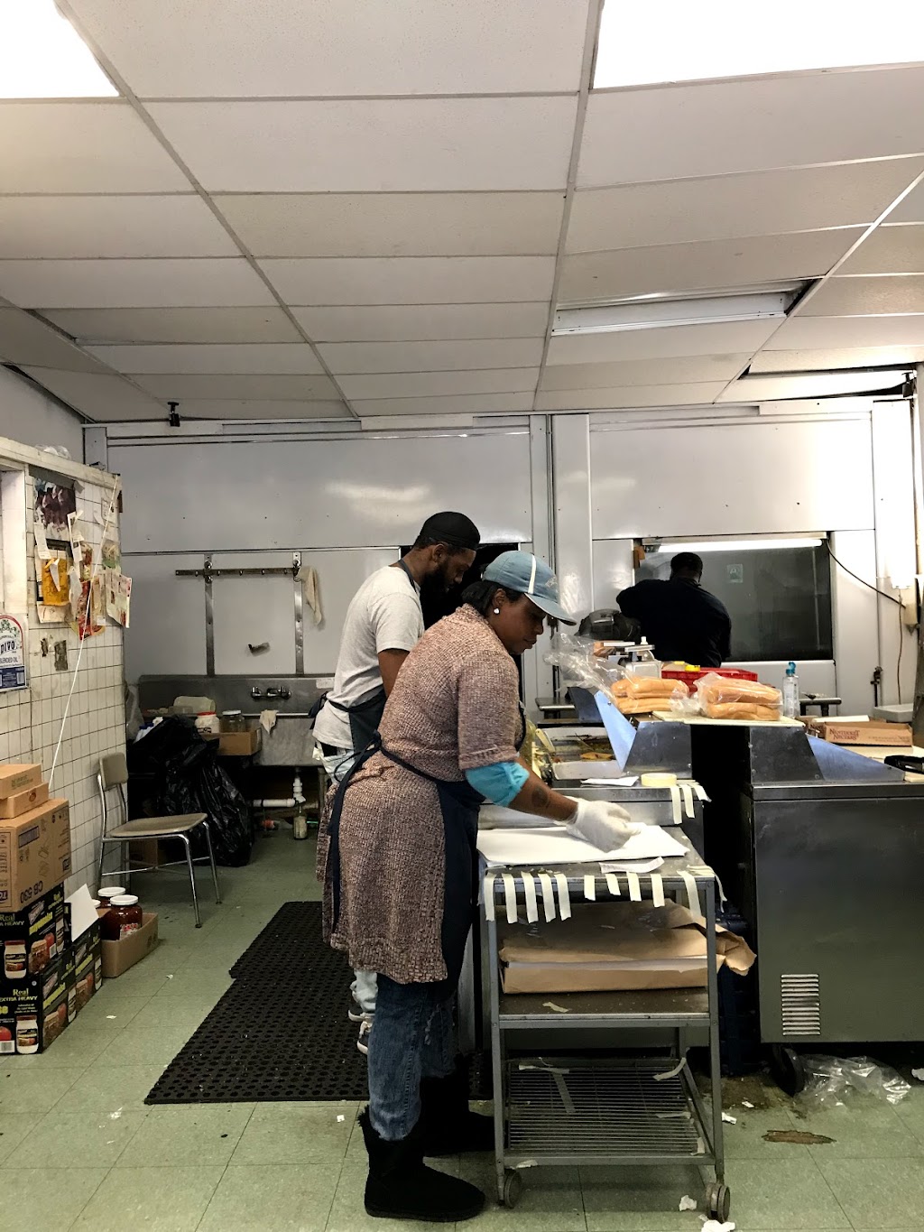 Carls Subs (Cash Only) | 2208 Rhode Island Ave NE, Washington, DC 20018, USA | Phone: (202) 529-6225