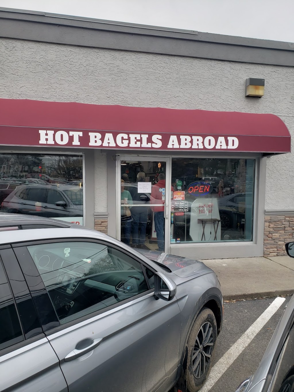 Hot Bagels Abroad & Deli | 150 Mountain Ave, Hackettstown, NJ 07840, USA | Phone: (908) 850-9900