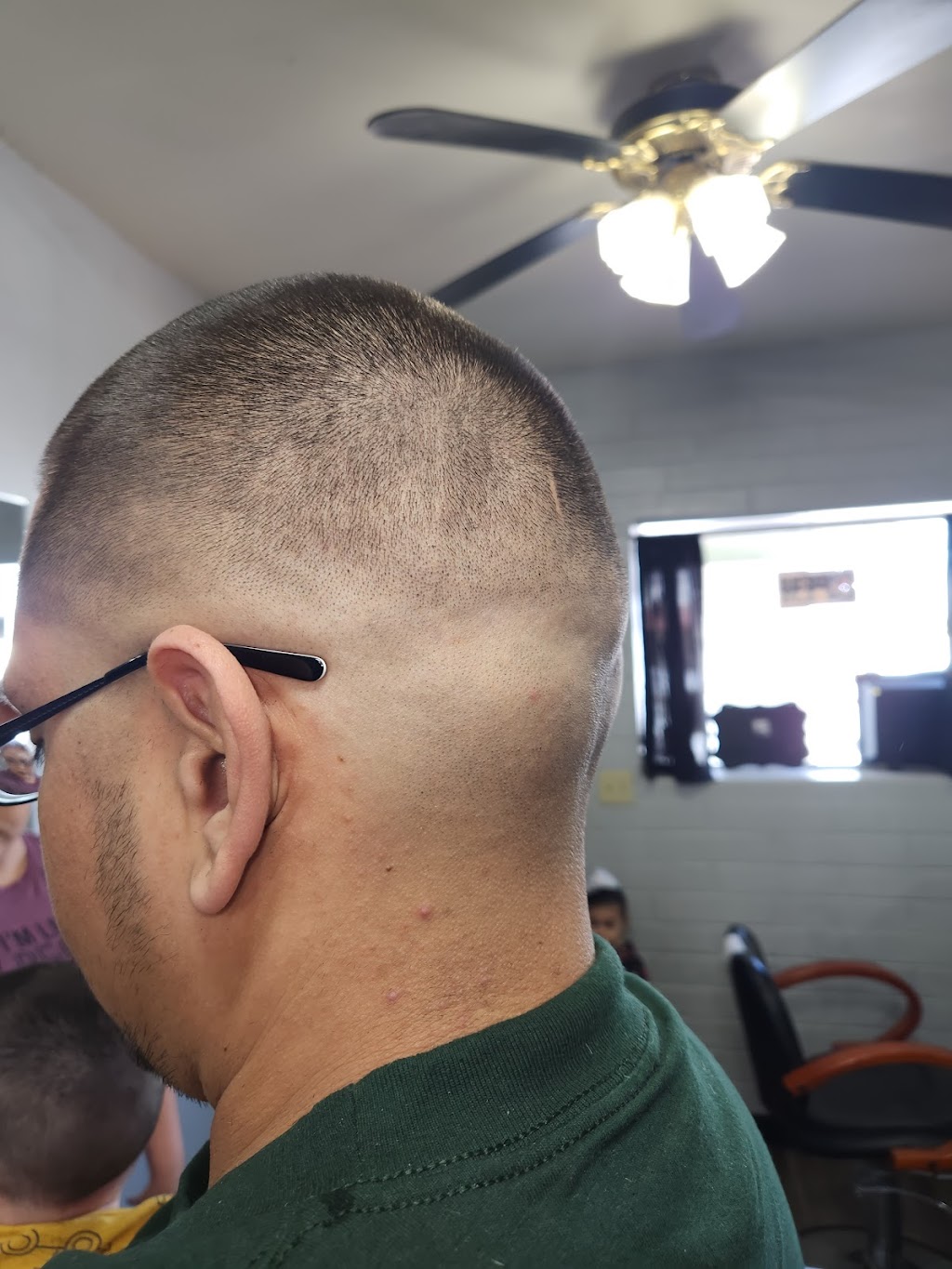 Pablos Main Cuts | 315 N Main St B, Eloy, AZ 85131, USA | Phone: (520) 466-3330