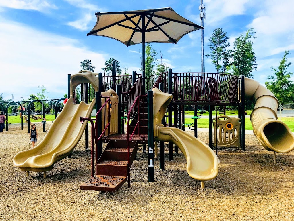 Short Pump Park Dog Park & Kids Playground | 3329 Old Pump Rd, Henrico, VA 23233, USA | Phone: (804) 501-7275