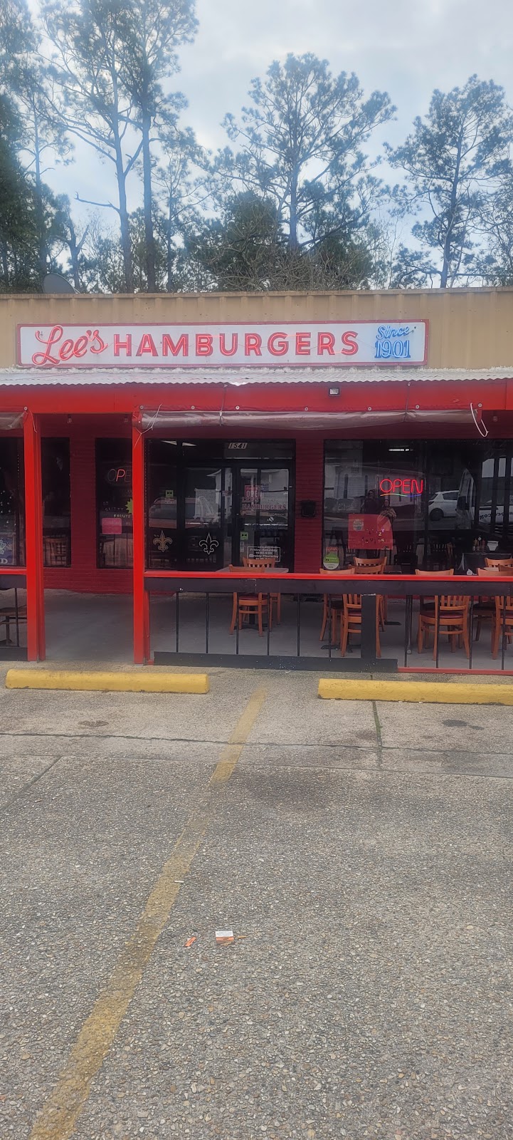Lee's Hamburgers - 1541 Gause Blvd W, Slidell, LA 70460