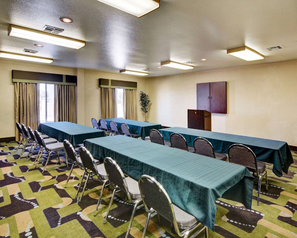 Quality Inn & Suites Terrell | 103 Mira Pl, Terrell, TX 75160, USA | Phone: (972) 524-5590