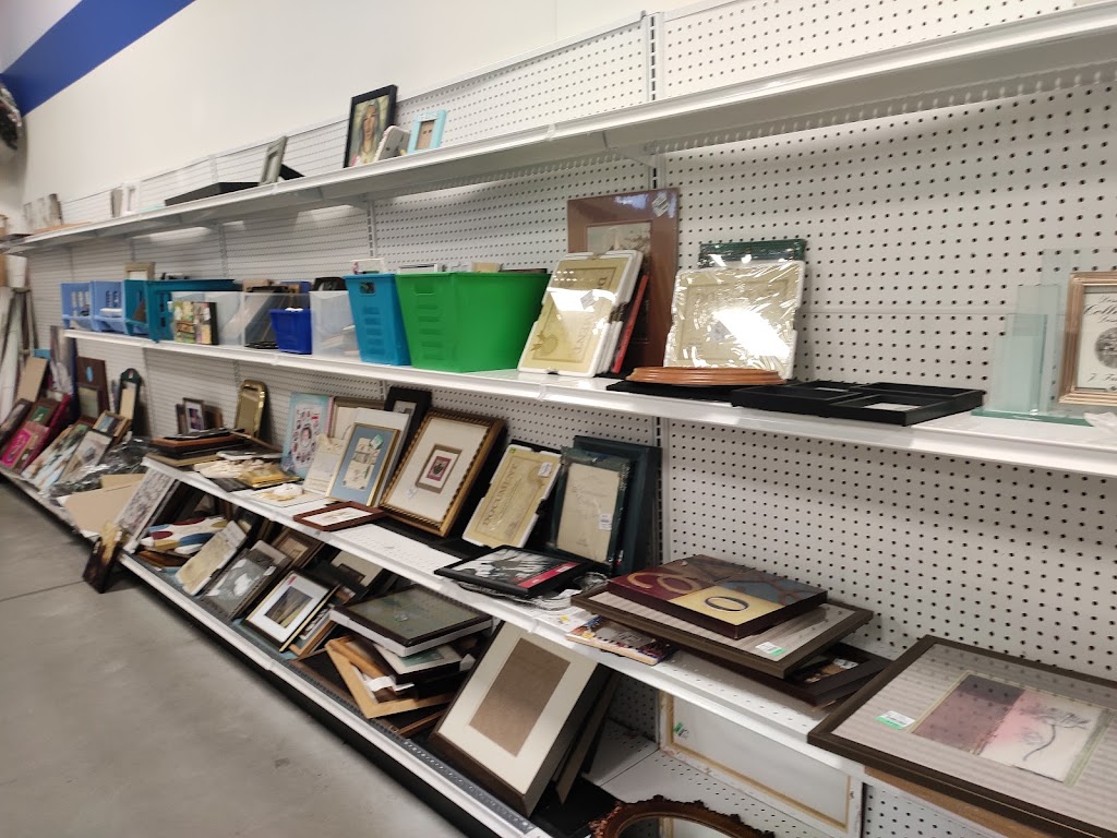 Goodwill Community Store & Donation Centre | 11145 Tecumseh Rd E, Windsor, ON N8R 1B1, Canada | Phone: (519) 956-2610