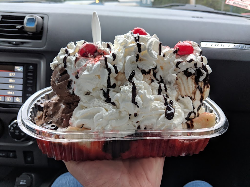 Hodgies Ice Cream | 71 Haverhill Rd, Amesbury, MA 01913, USA | Phone: (978) 388-1211