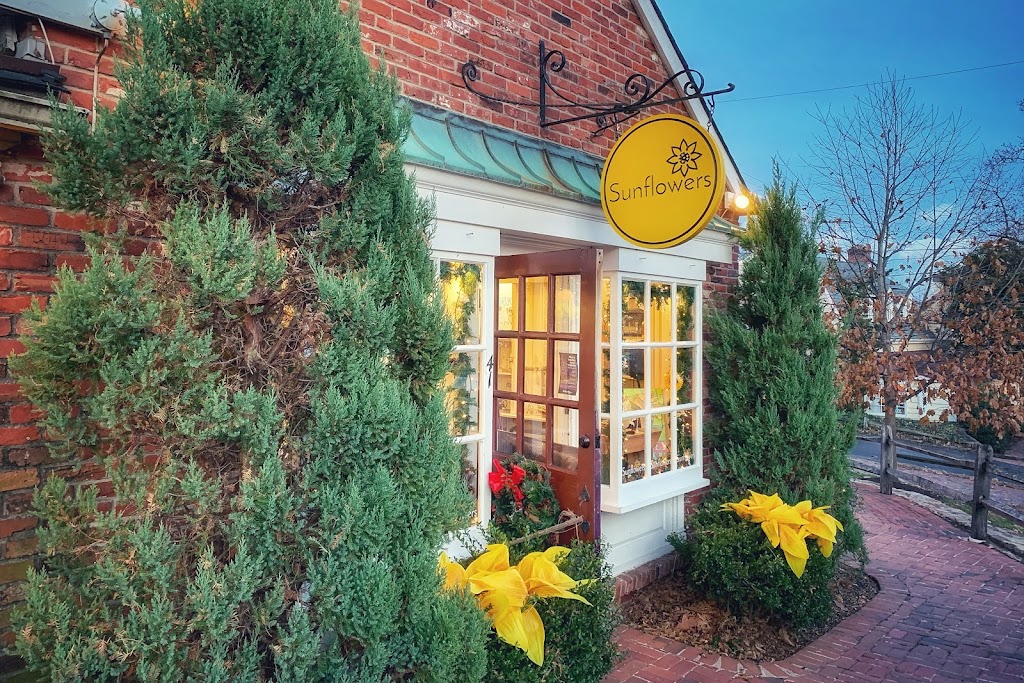 Sunflowers Boutique | 41 Peddlers Village, Lahaska, PA 18931, USA | Phone: (267) 544-0293