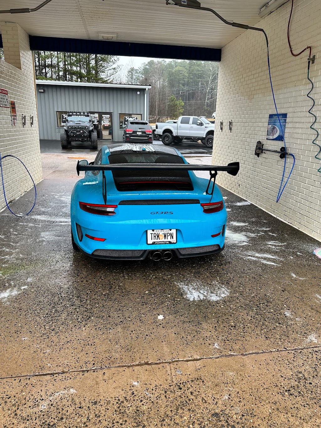 Queen of Clean Carwash | 2522 Business Dr suite C, Cumming, GA 30028, USA | Phone: (678) 590-8790