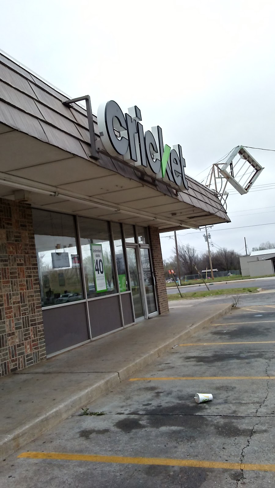 Cricket Wireless Authorized Retailer | 8949 NE 10th St, Midwest City, OK 73110, USA | Phone: (405) 610-7690