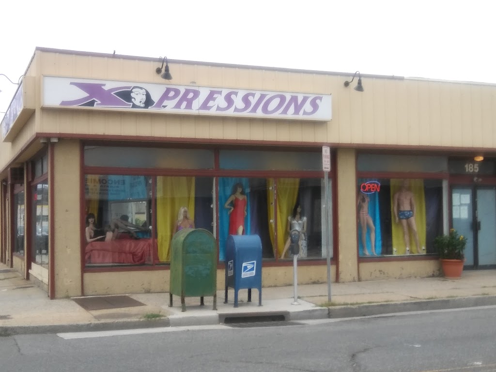Xpressions Adult Store | 185 Main St, Hempstead, NY 11550, USA | Phone: (516) 489-7481