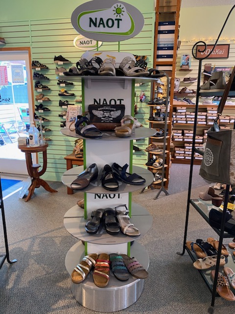 Sound Feet Shoes | 1194 Duck Rd, Duck, NC 27949, USA | Phone: (252) 261-0490