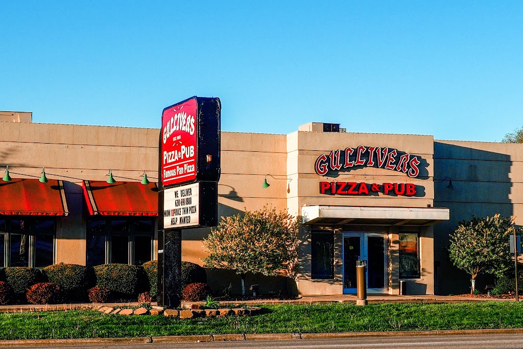 Gullivers Pizza & Pub | 17W517 Roosevelt Rd, Oakbrook Terrace, IL 60181, USA | Phone: (630) 691-1888