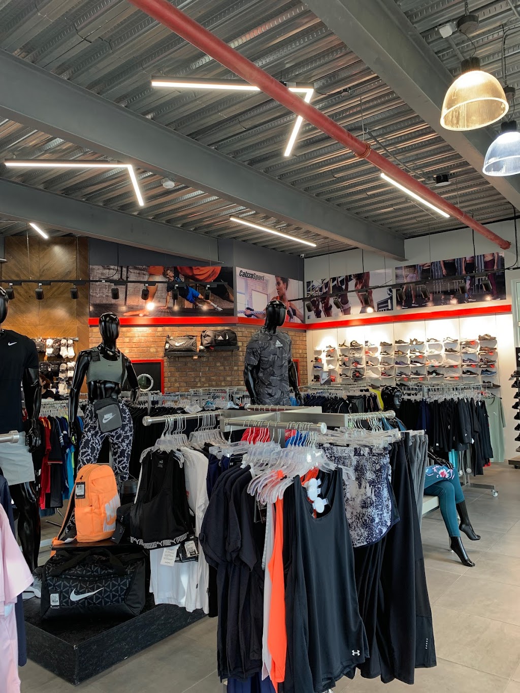 Calzzasport | Parcelas, 22710 Rosarito, B.C., Mexico | Phone: 800 927 2867