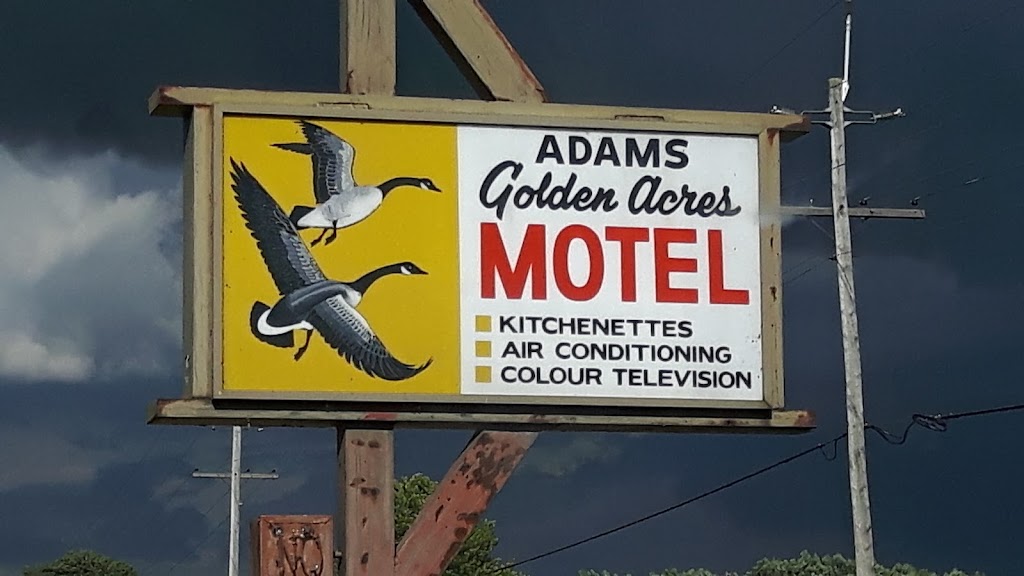 Adams Golden Acres Motel | 438 Main St W, Kingsville, ON N9Y 2K2, Canada | Phone: (519) 733-6531