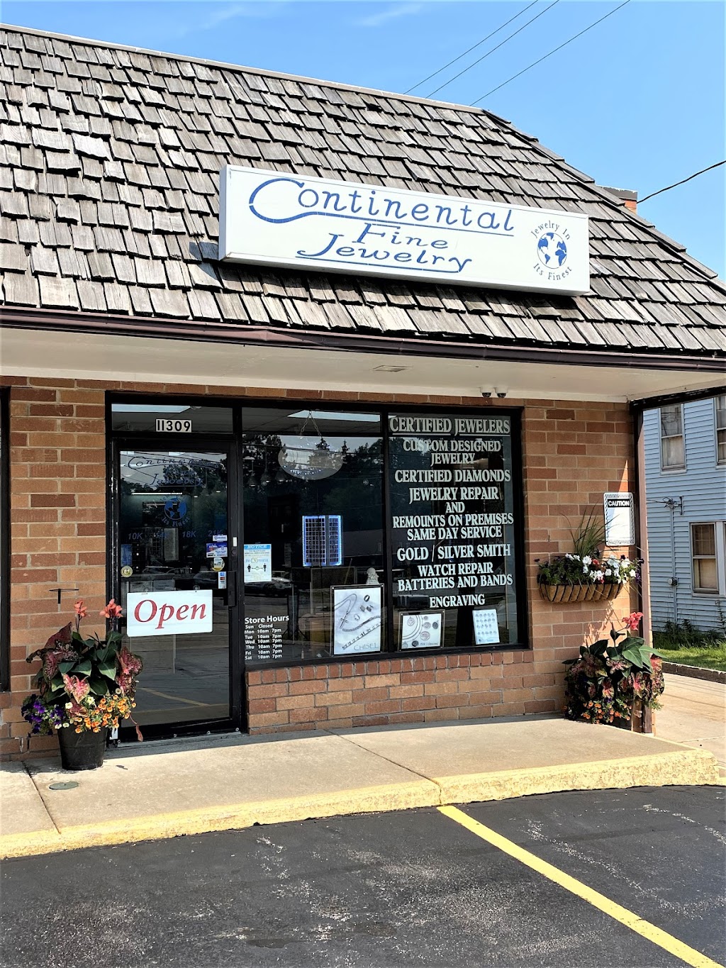 Continental Fine Jewelry | 11309 State Rd, North Royalton, OH 44133, USA | Phone: (440) 237-0838