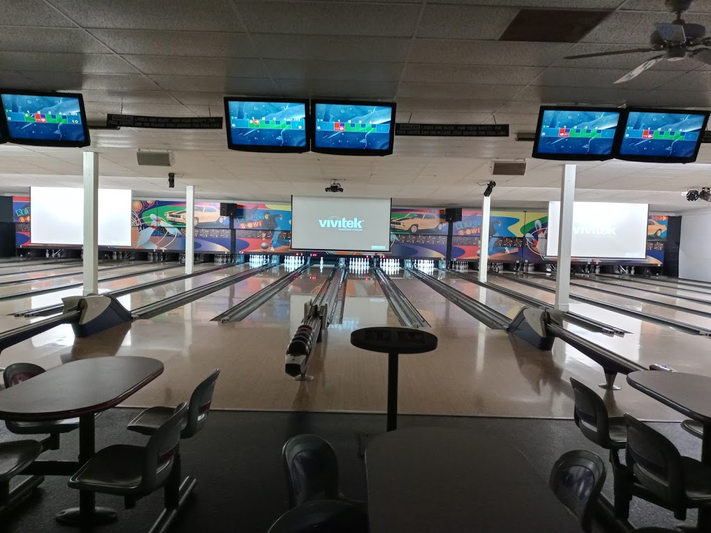 Retro Bowl | 906 Liberty Dr, Liberty, MO 64068, USA | Phone: (816) 781-1998