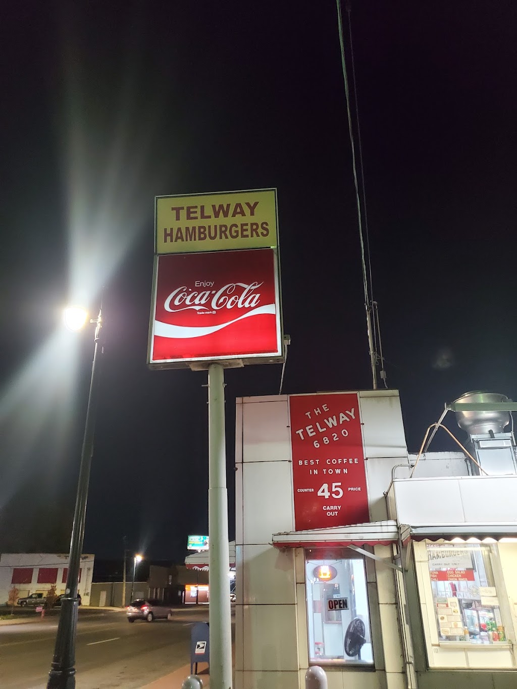 Telway Hamburgers | 6820 Michigan Ave, Detroit, MI 48210, USA | Phone: (313) 843-2146