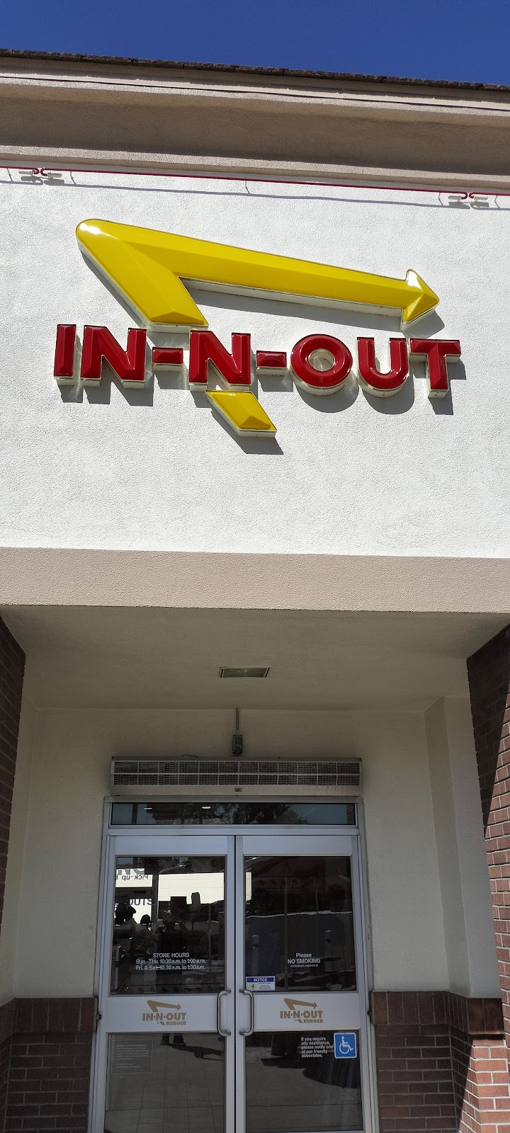 In-N-Out Burger | 1020 Olive Dr, Davis, CA 95616, USA | Phone: (800) 786-1000