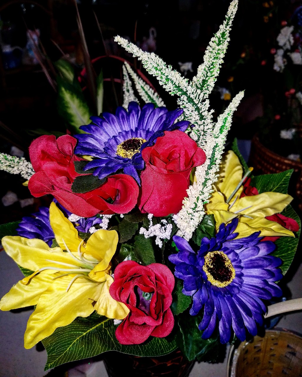 Flowers N Things | 220 E San Patricio Ave, Mathis, TX 78368, USA | Phone: (361) 547-9403