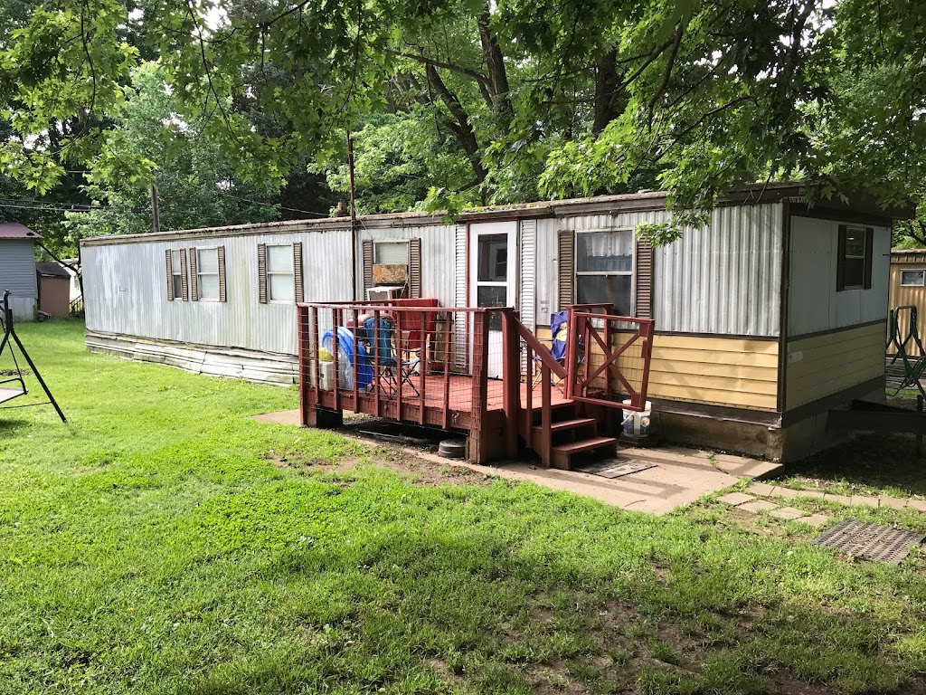 Maplewood Place Mobile Home Park | 135 1st St #14, Elizabethtown, KY 42701, USA | Phone: (502) 430-1994